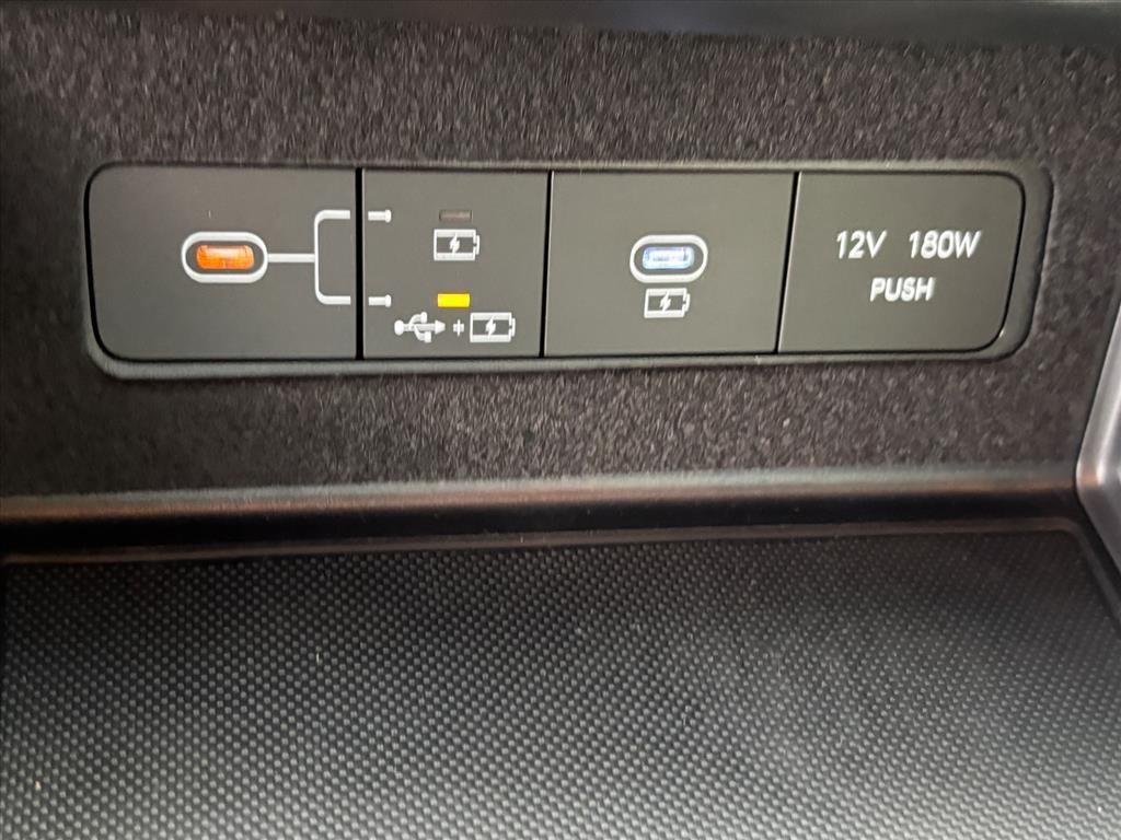 New 2026 Serenity White Pearl Hyundai SE image 40