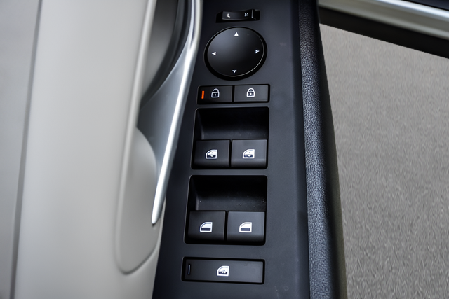 2025 Hyundai Tucson SEL Convenience - Photo 38