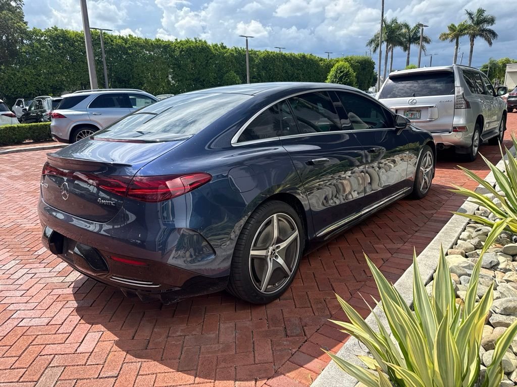 Certified Used 2023 Blue Mercedes-Benz 500 Sedan image 8