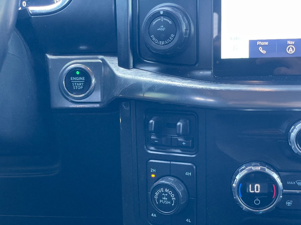 Used 2021 Carbonized Gray Metallic Ford LARIAT image 9