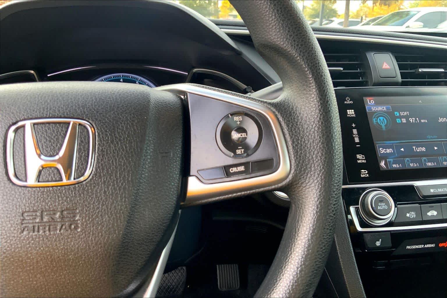 Used 2016  Honda EX-T image 24