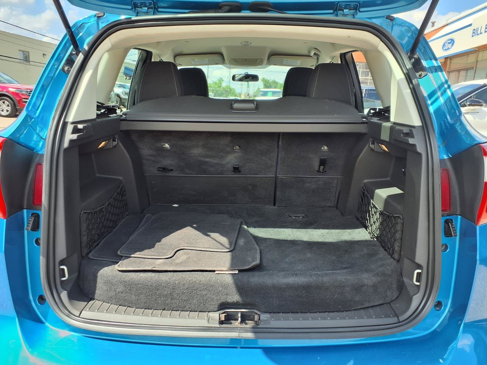 Used 2013 Blue Candy Metallic Tinted Clearcoat Ford SE image 17