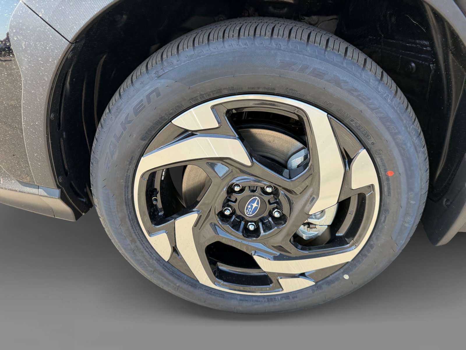 New 2026 Crystal Black Silica Subaru Limited Hybrid image 9