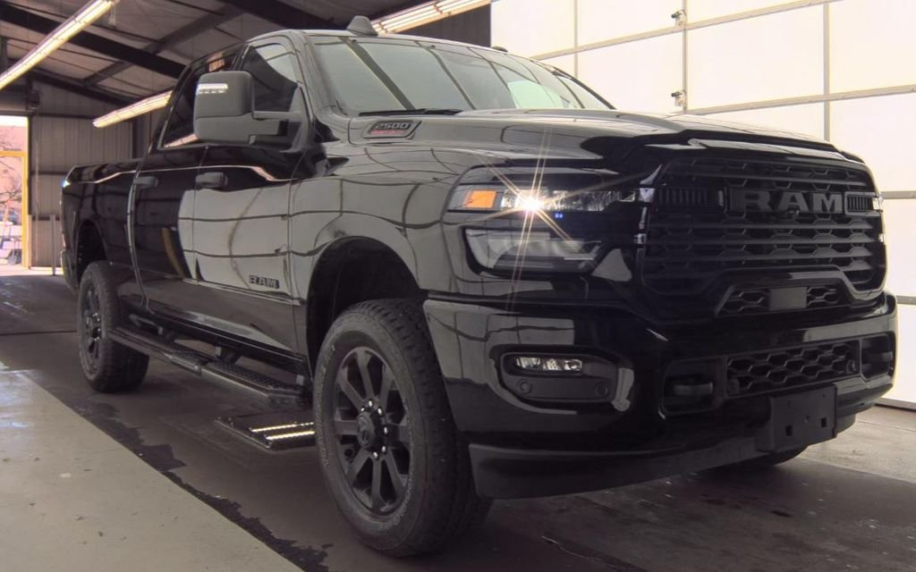 Used 2025 Black Ram Big Horn image 4