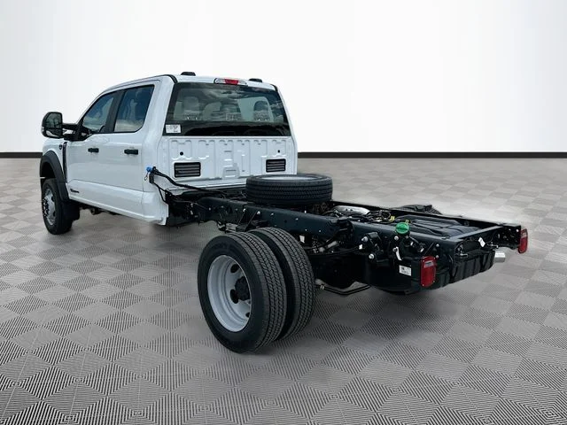 New 2026 Oxford White Ford XL image 4