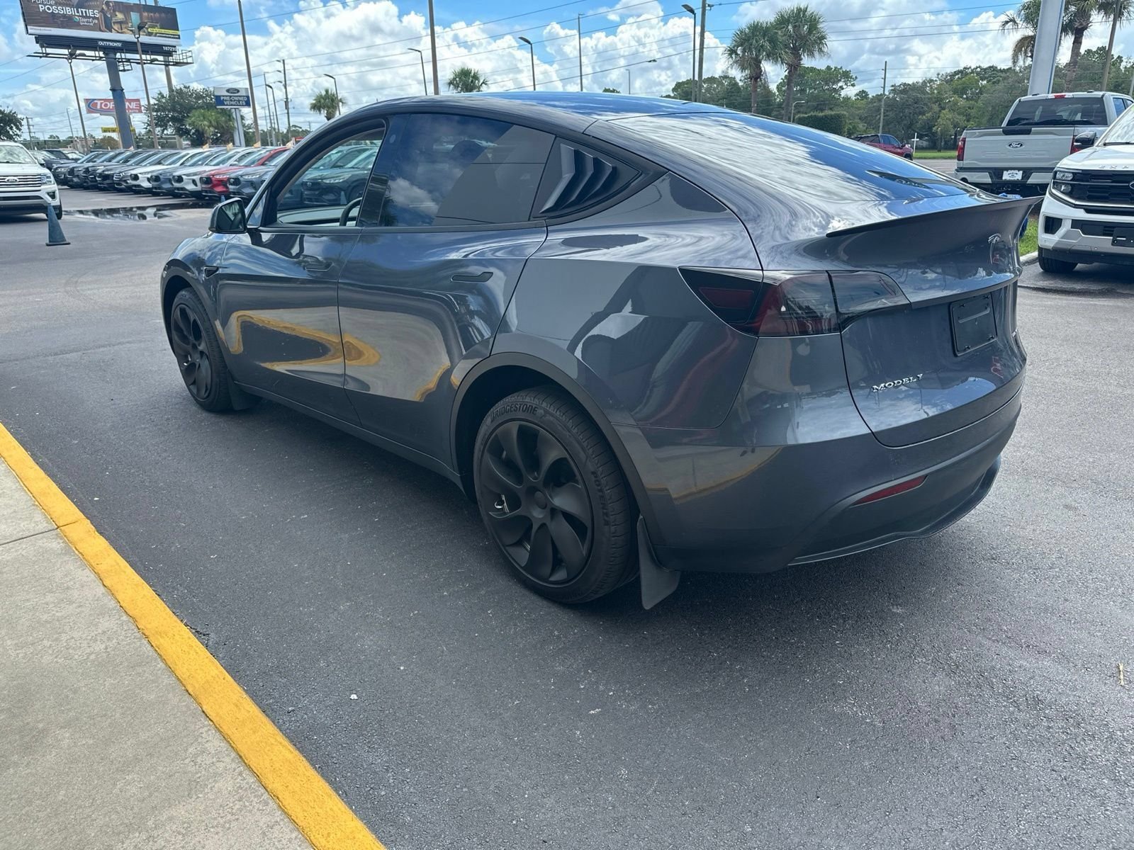 Used 2023 Midnight Silver Metallic Tesla Long Range image 6