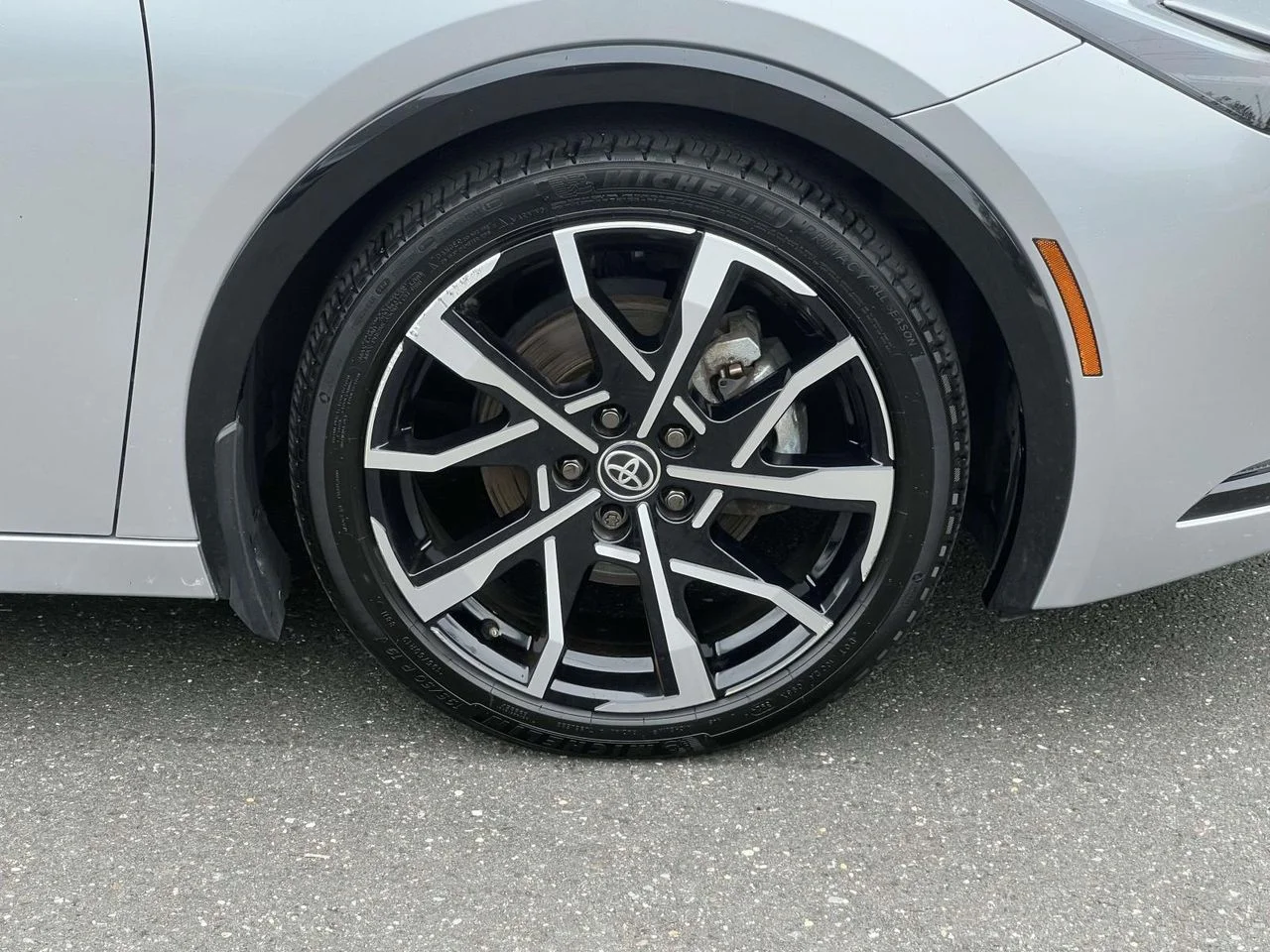Used 2023 Cutting Edge Toyota XSE image 14
