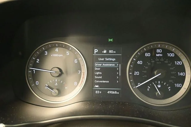 Used 2020 Green Hyundai Ultimate image 20