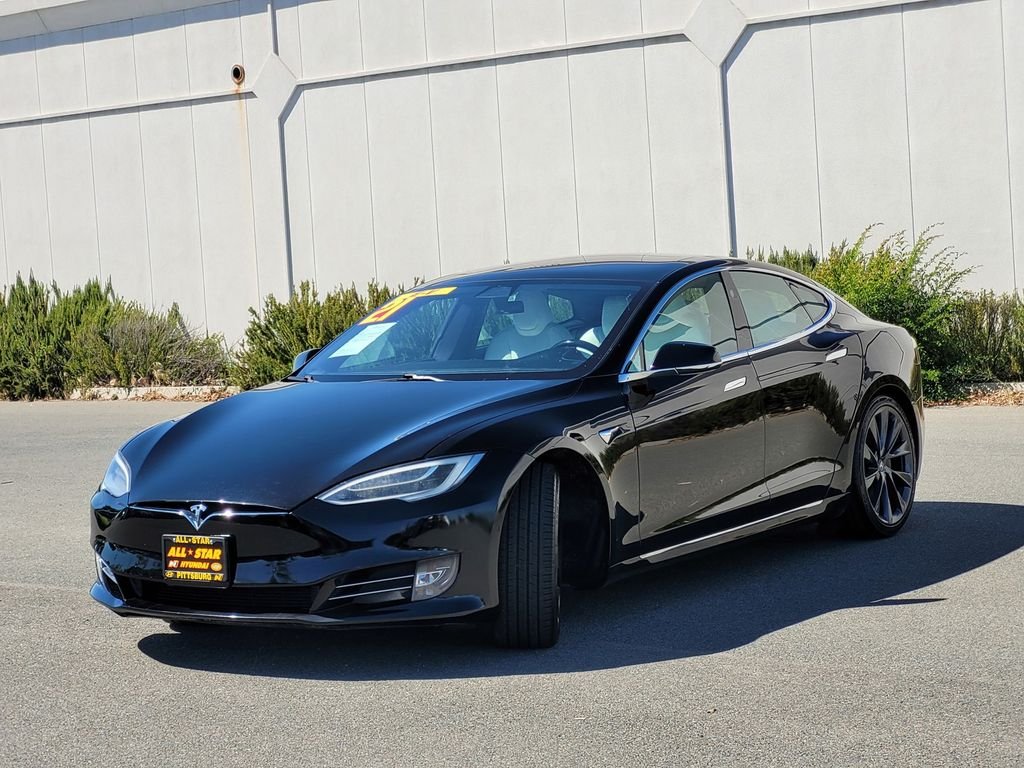 Used 2021 Black Tesla Long Range image 8