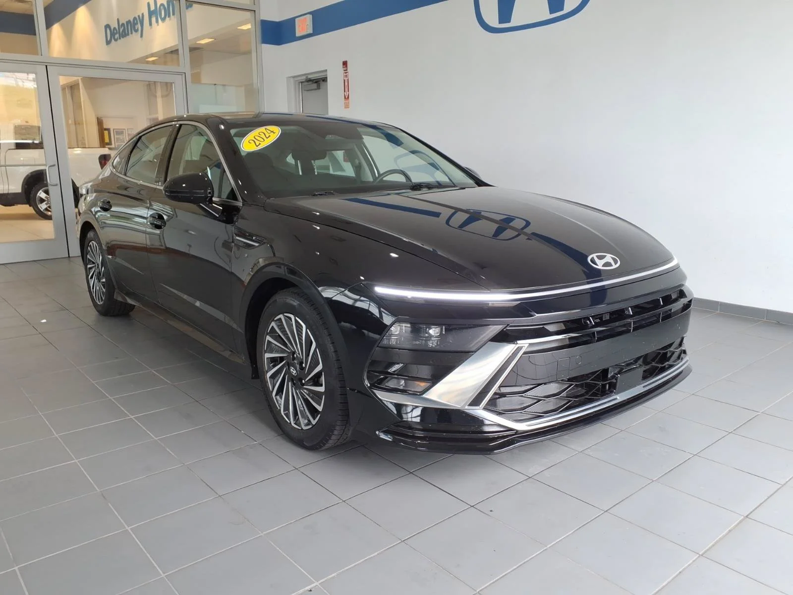 2024 Hyundai Sonata Hybrid