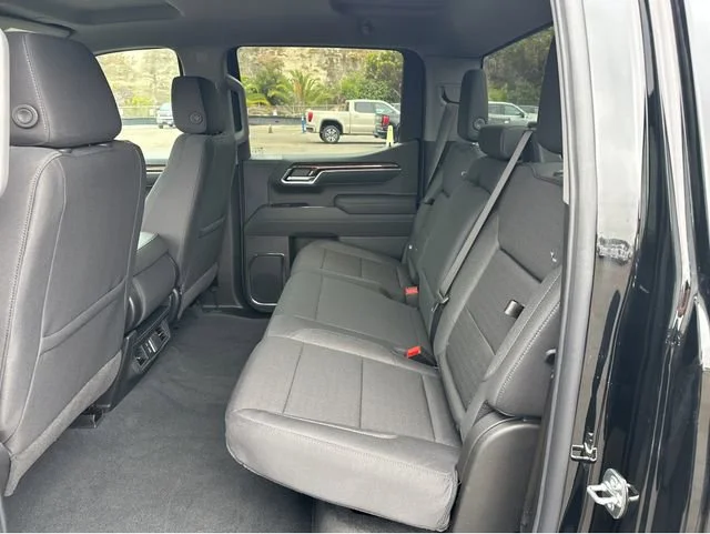New 2026 Onyx Black GMC Elevation image 16