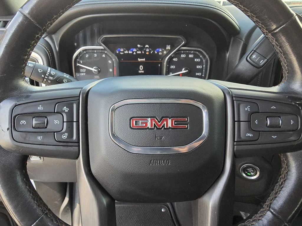 Used 2021 SUMMIT WHITE GMC AT4 image 12