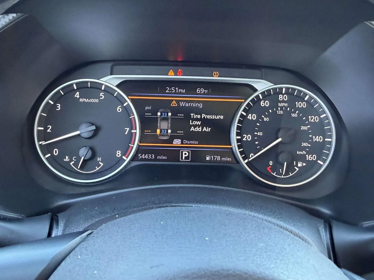Used 2024 Super Black Nissan SV Xtronic CVT image 31