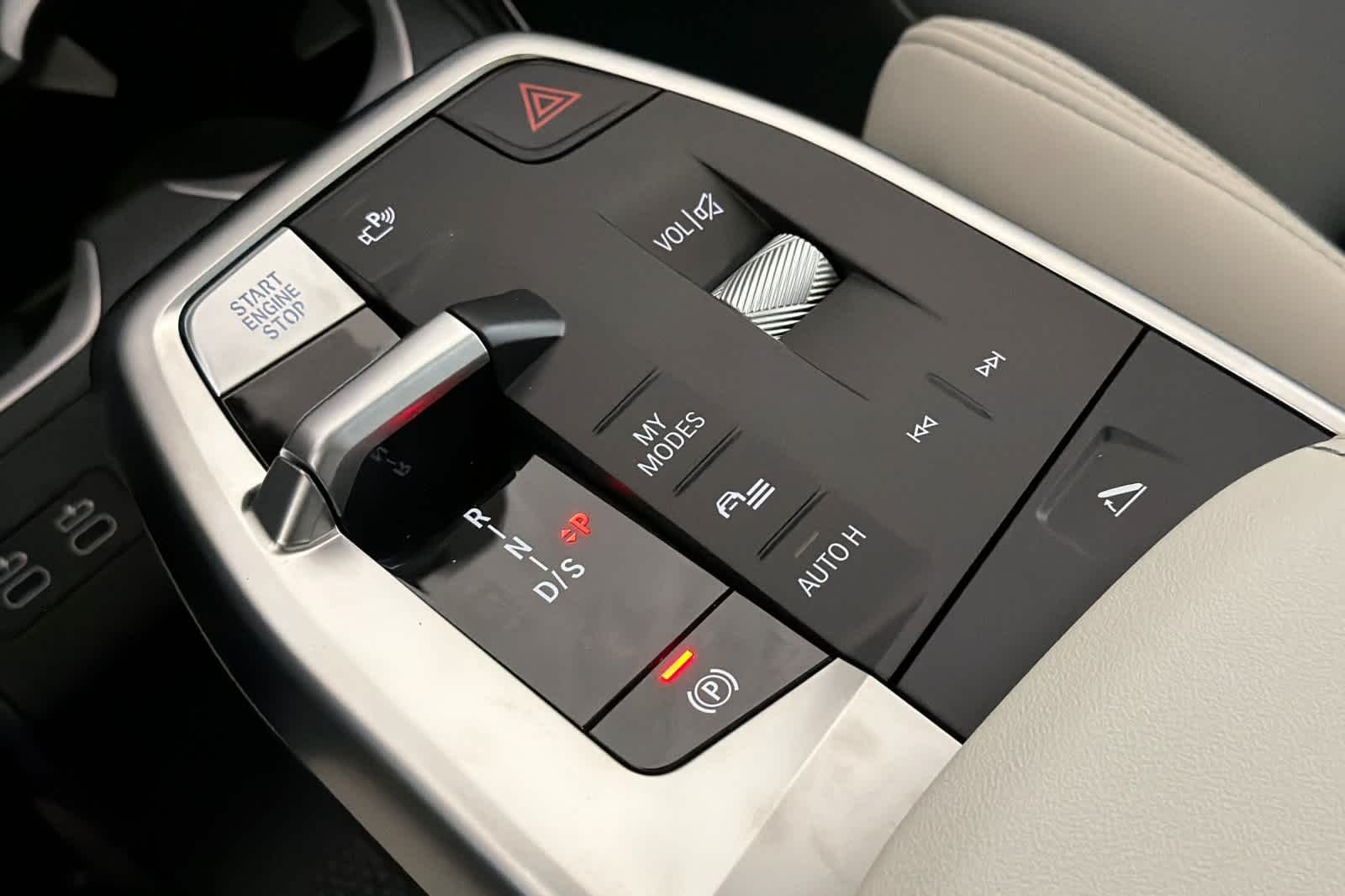 New 2026 Brooklyn Grey Metallic BMW xDrive28i image 22
