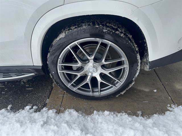 New 2026 Polar White Mercedes-Benz AMG® GLE 53 image 31