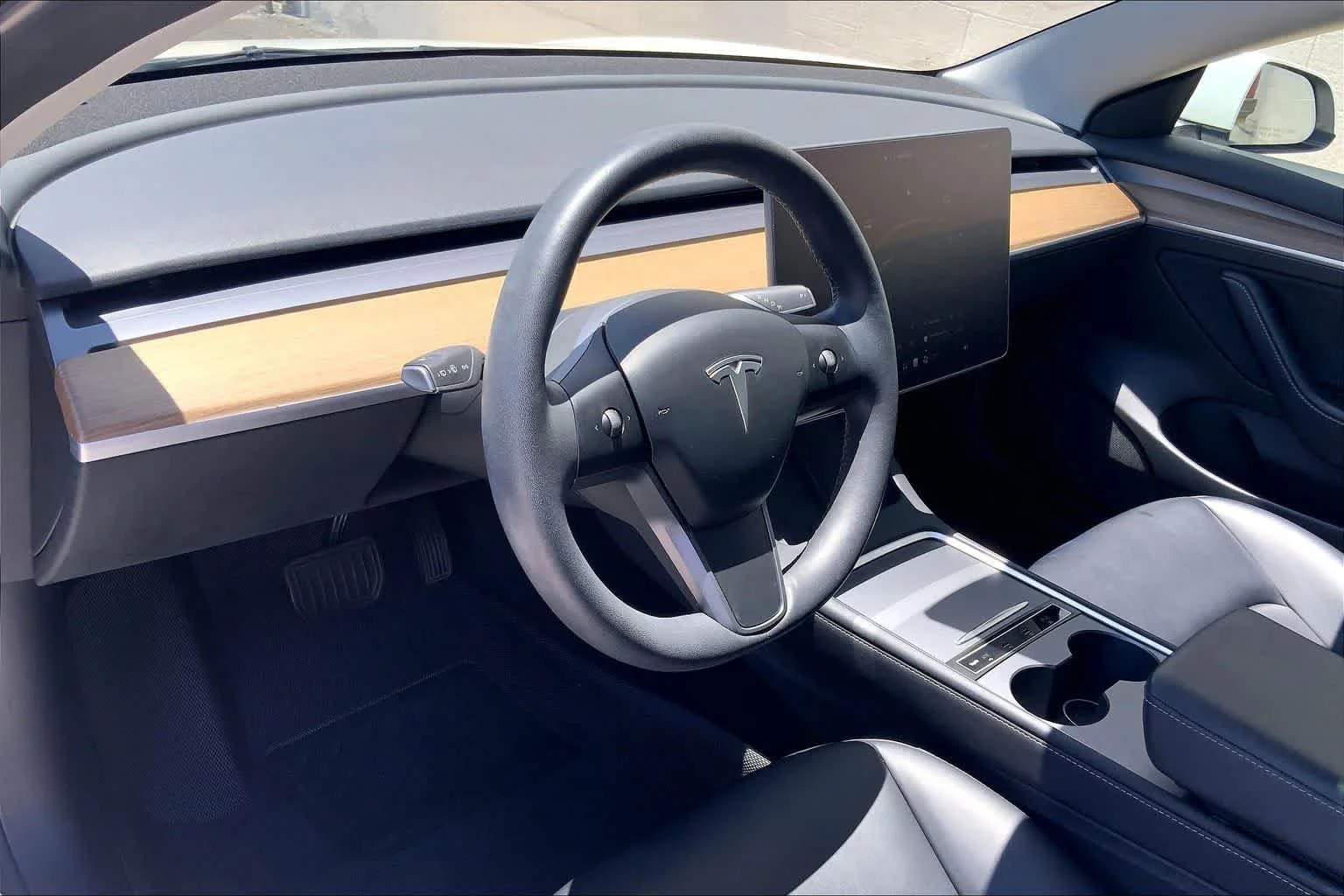 Used 2023 Tesla Model 3 Base with VIN 5YJ3E1EA7PF397952 for sale in Honolulu, HI