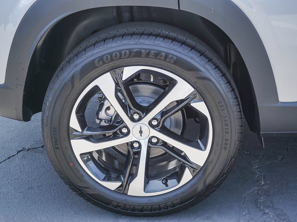 New 2026 Sterling Gray Metallic Chevrolet 1RS image 8