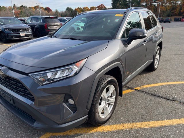 Used 2020 Gray Toyota XLE image 7