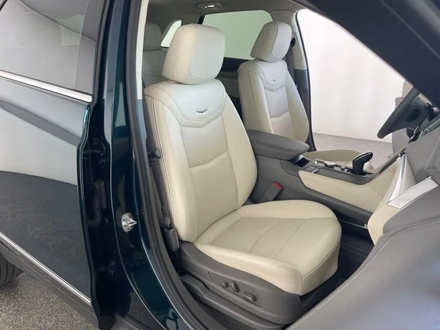 Used 2025 Green Cadillac Premium Luxury image 49