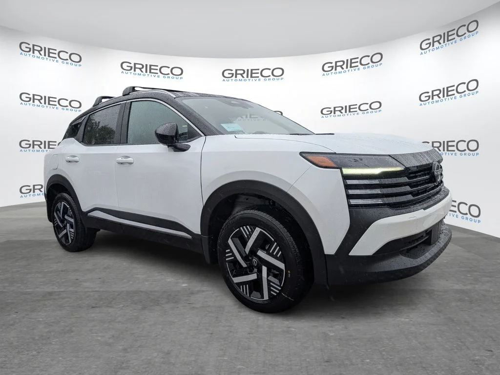 New 2026 Aspen White TriCoat / Super Black Two-tone Nissan SV image 1