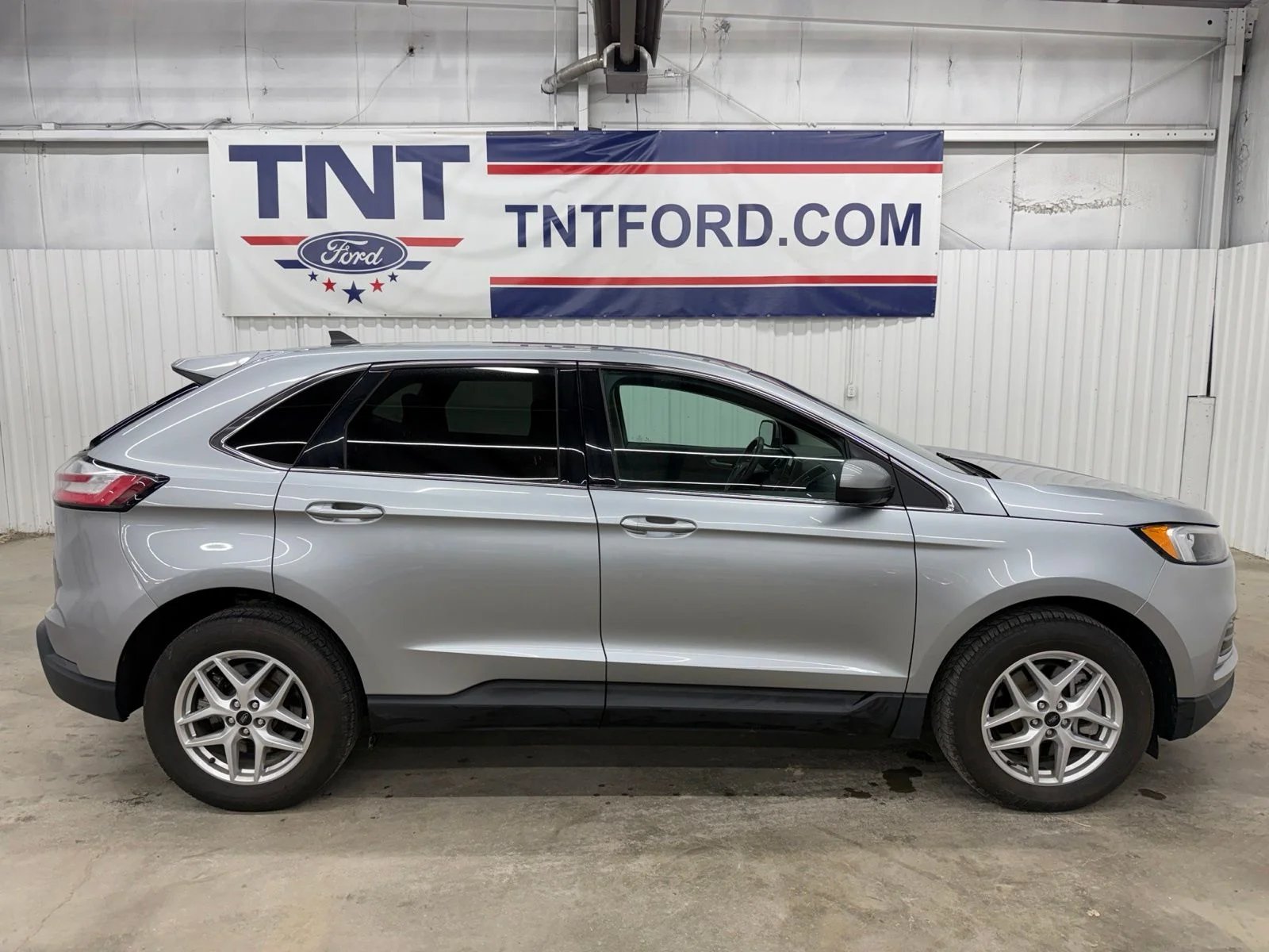 2024 Ford Edge