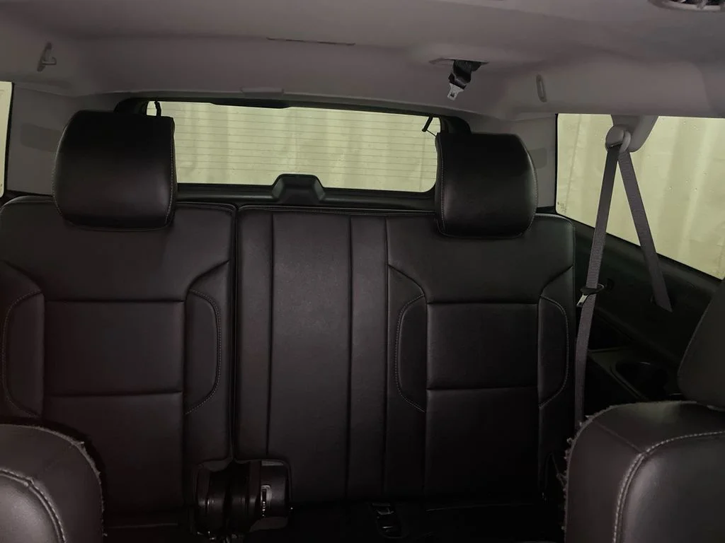 Used 2020 Shadow Gray Metallic Chevrolet LT image 31