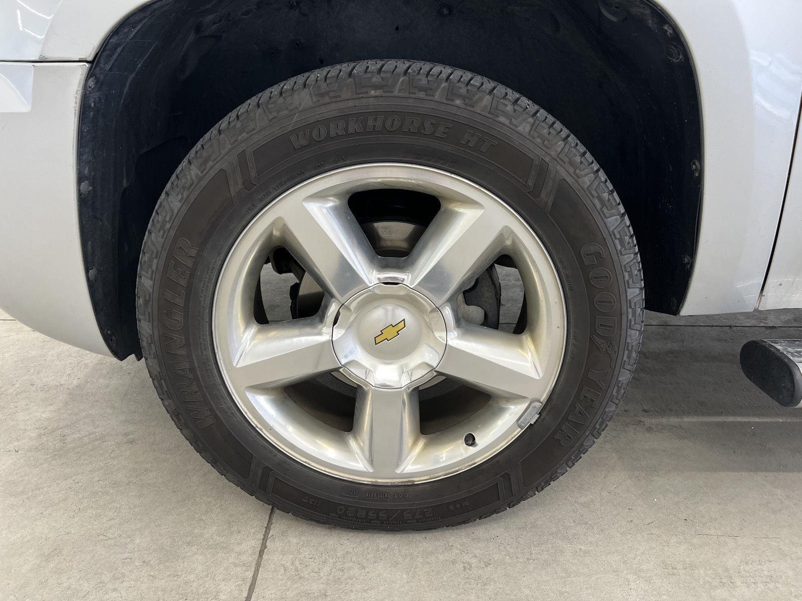 Used 2013 Silver Ice Metallic Chevrolet LTZ image 7