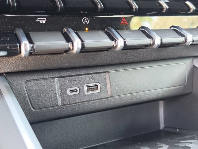 2026 Chevrolet Colorado Work Truck - Photo 26