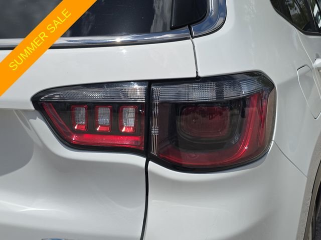 Certified Used 2024 White Jeep Latitude image 8