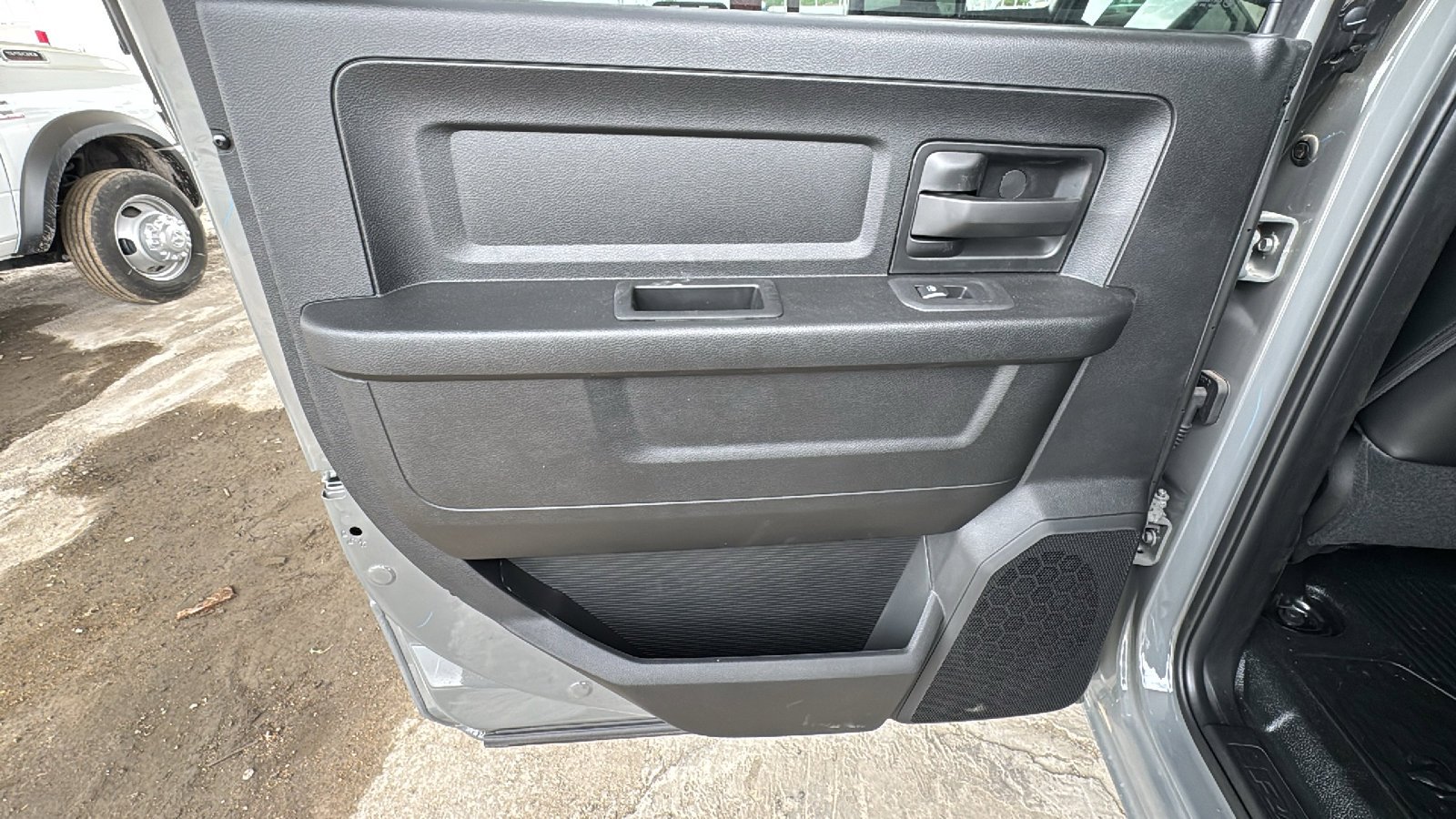 New 2026 Ceramic Gray Clear-Coat Exterior Paint RAM Tradesman image 15