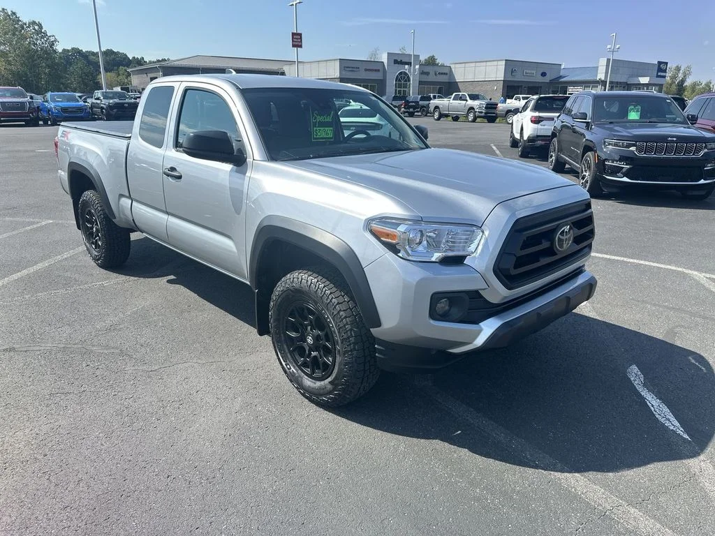 Used 2022 Silver Toyota SR image 2