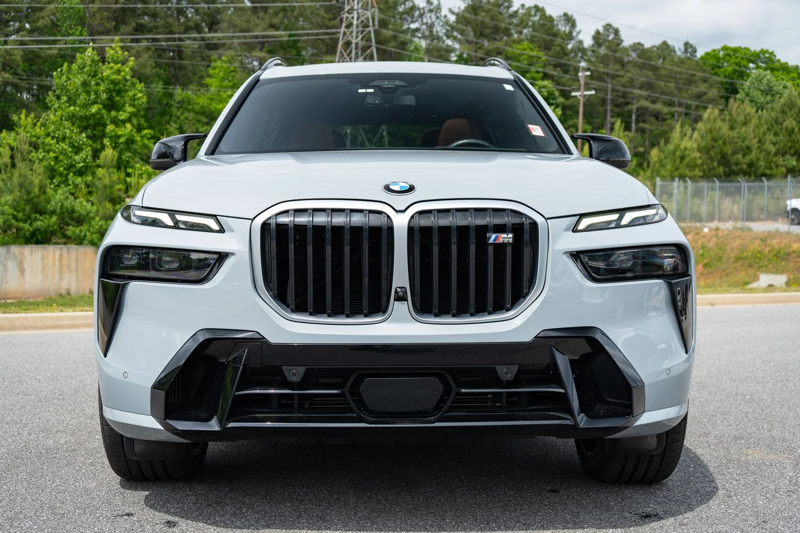 Used 2023 Gray BMW M60i image 8