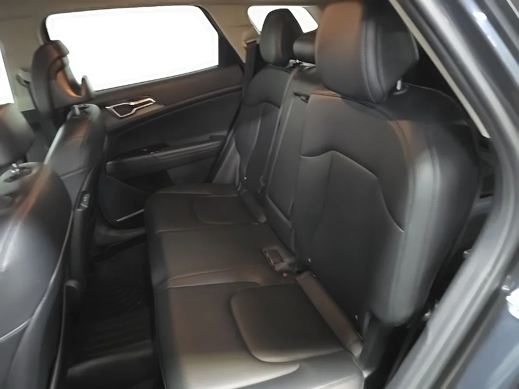 Used 2023 Gray Kia EX image 31