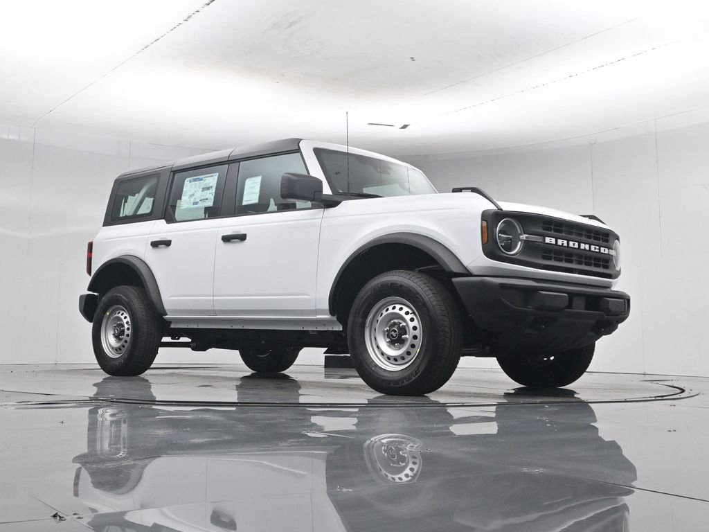 New 2026 Oxford White Ford Base image 3