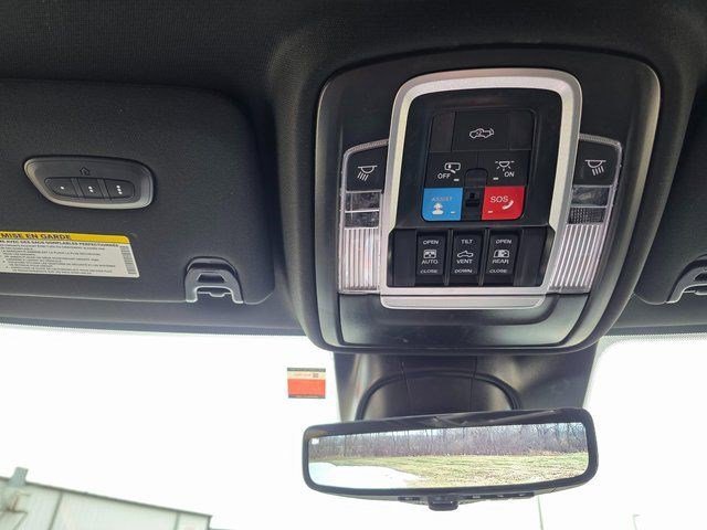 2025 RAM 2500 Limited - Photo 45
