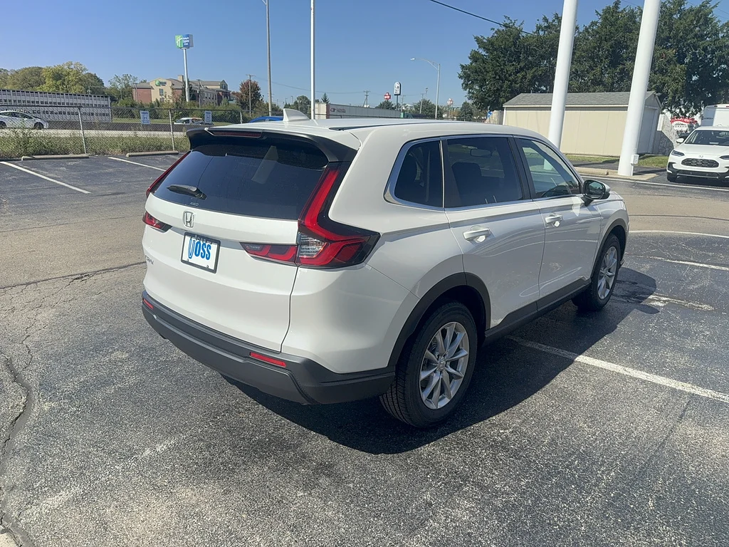 2027 Honda CR-V EX, photo 5 of 12