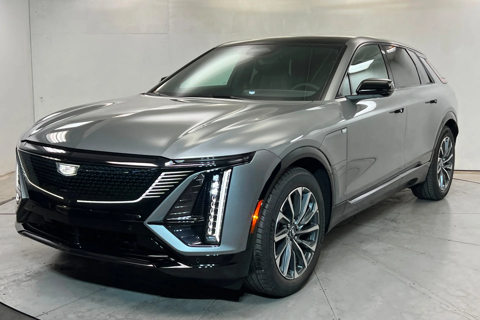 New 2027 Argent Silver Metallic Cadillac Premium Sport image 1