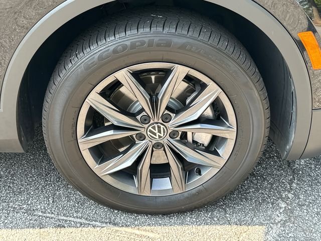 Certified Used 2023 Black Volkswagen 2.0T SE image 11