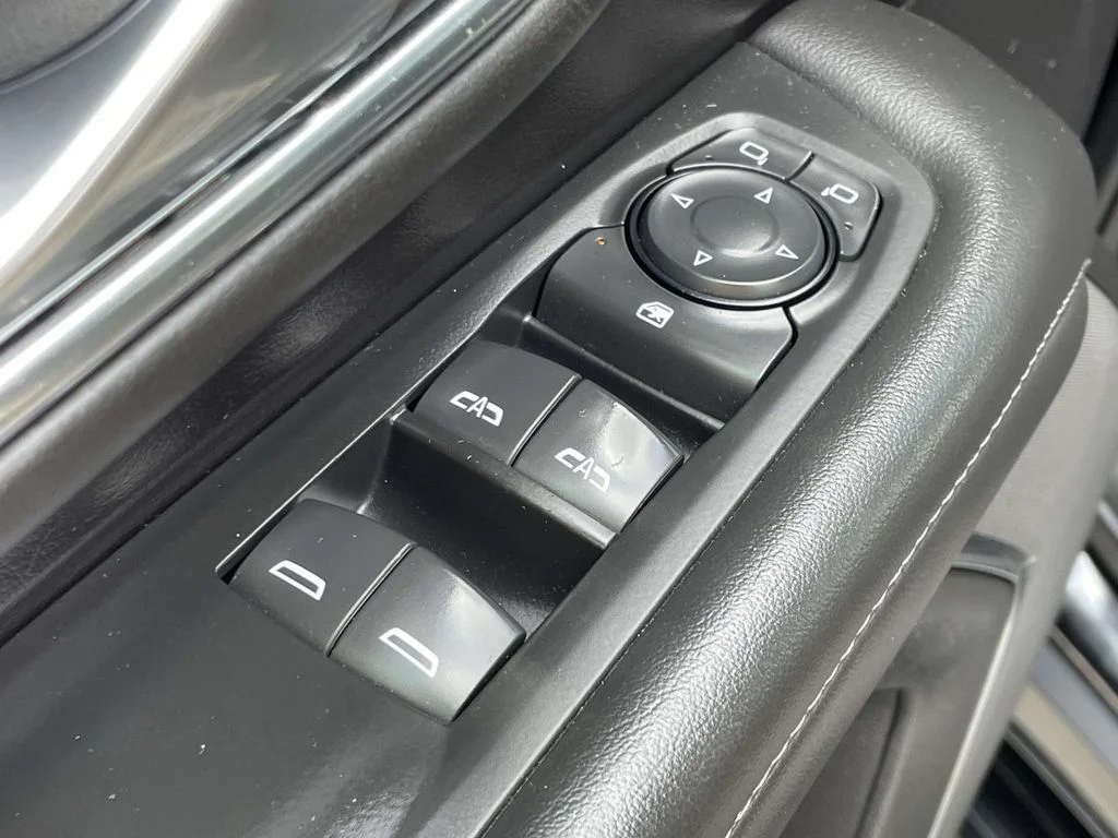 Used 2023 Black Chevrolet LS image 27