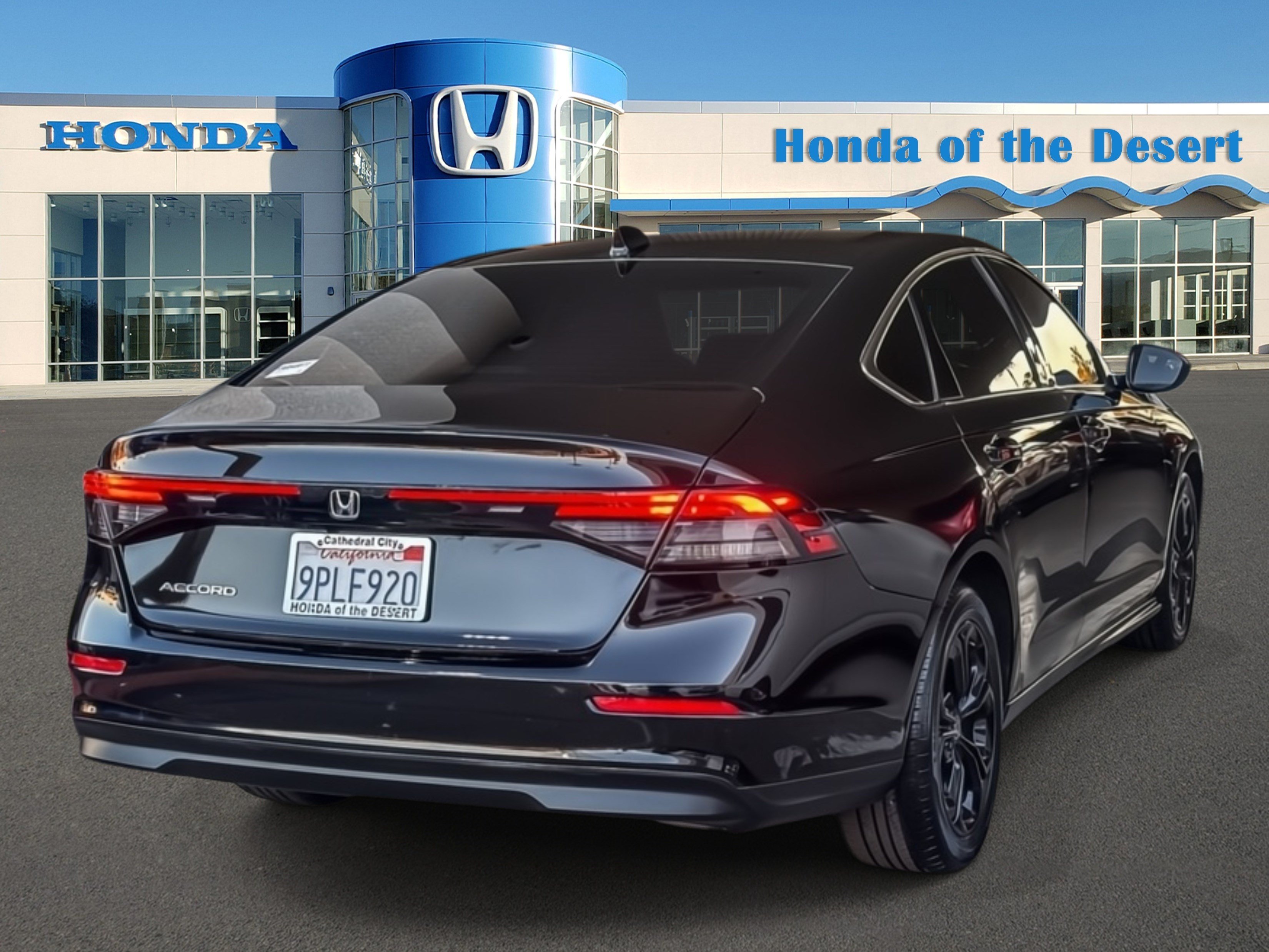 Used 2024 Crystal Black Pearl Honda EX image 6