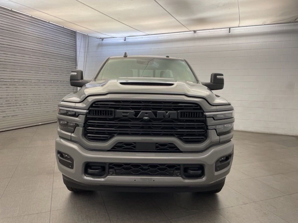 New 2026 Ceramic Gray Clear-Coat Exterior Paint RAM Laramie image 9