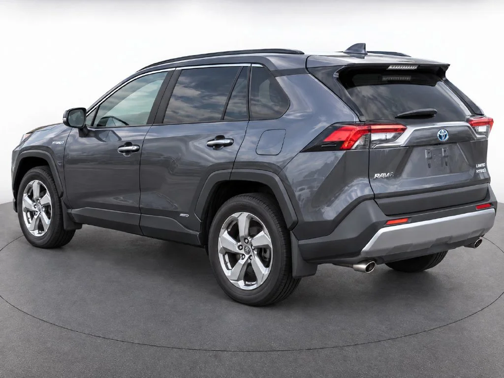 Used 2019 Gray Toyota Limited image 3