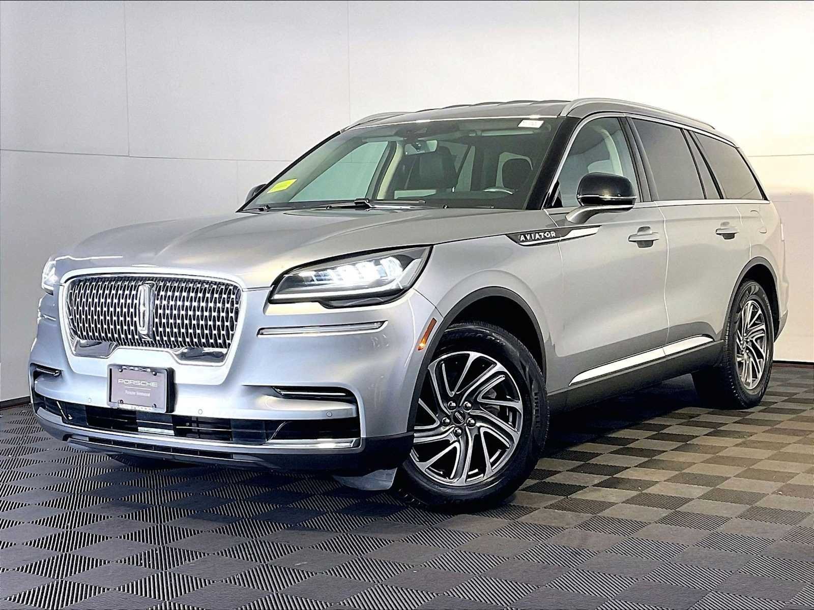 Pre-Owned 2021 Lincoln Aviator Standard