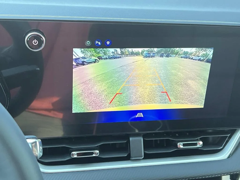2027 Chevrolet Equinox LT - Photo 15
