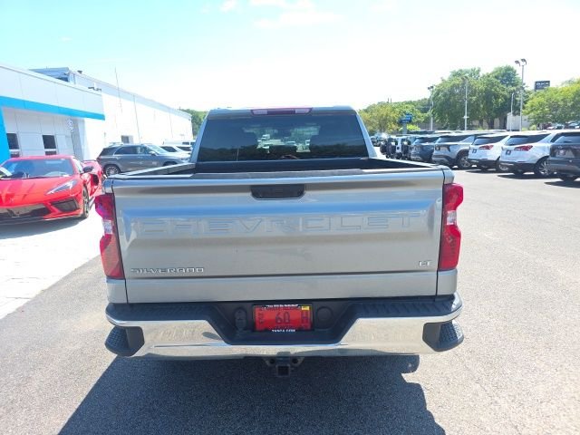 Used 2023 Gray Chevrolet LT image 3