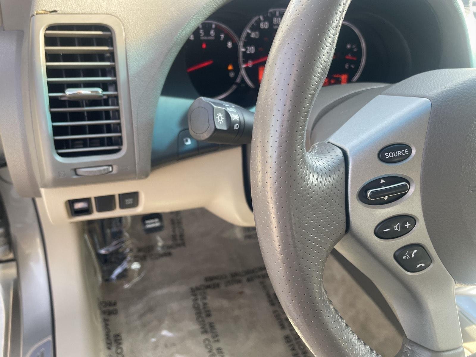 Used 2010 Sonoran Sand Metallic Nissan 2.5 SL image 20