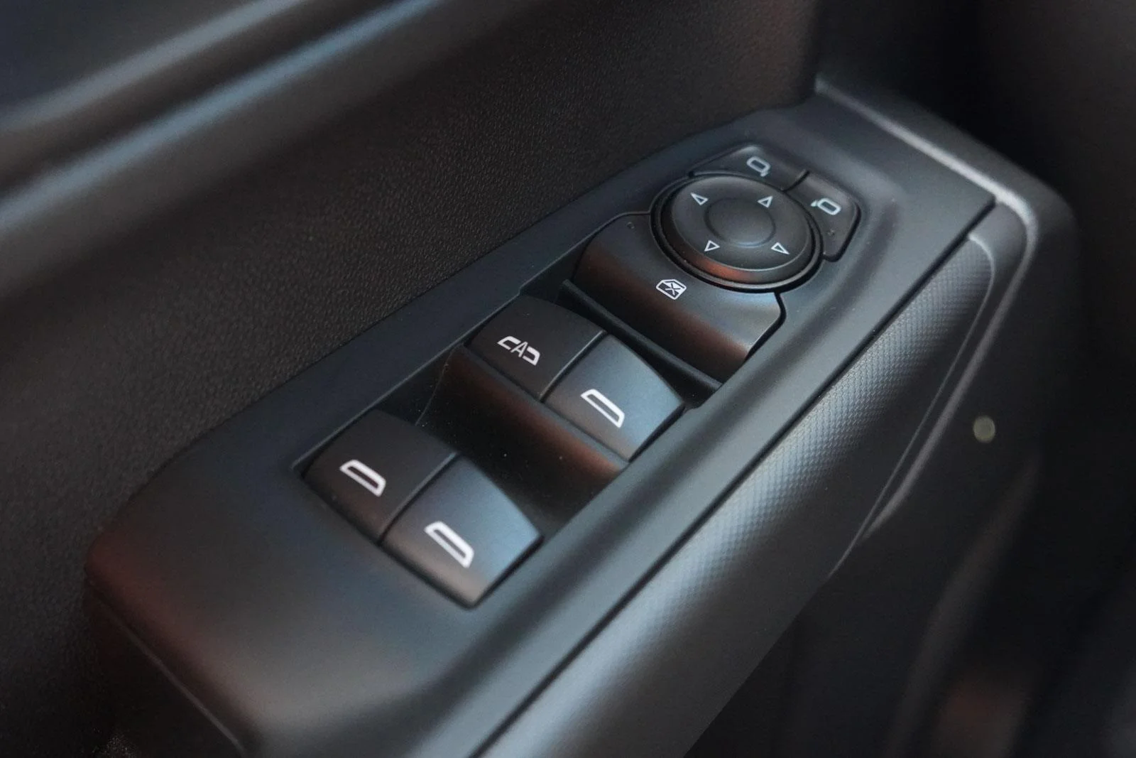 New 2026 Sterling Gray Metallic Chevrolet Custom Trail Boss image 18