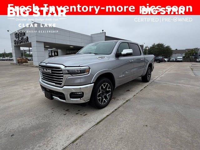 2025 RAM 1500 Laramie 4x4 Crew Cab 5'7's photo