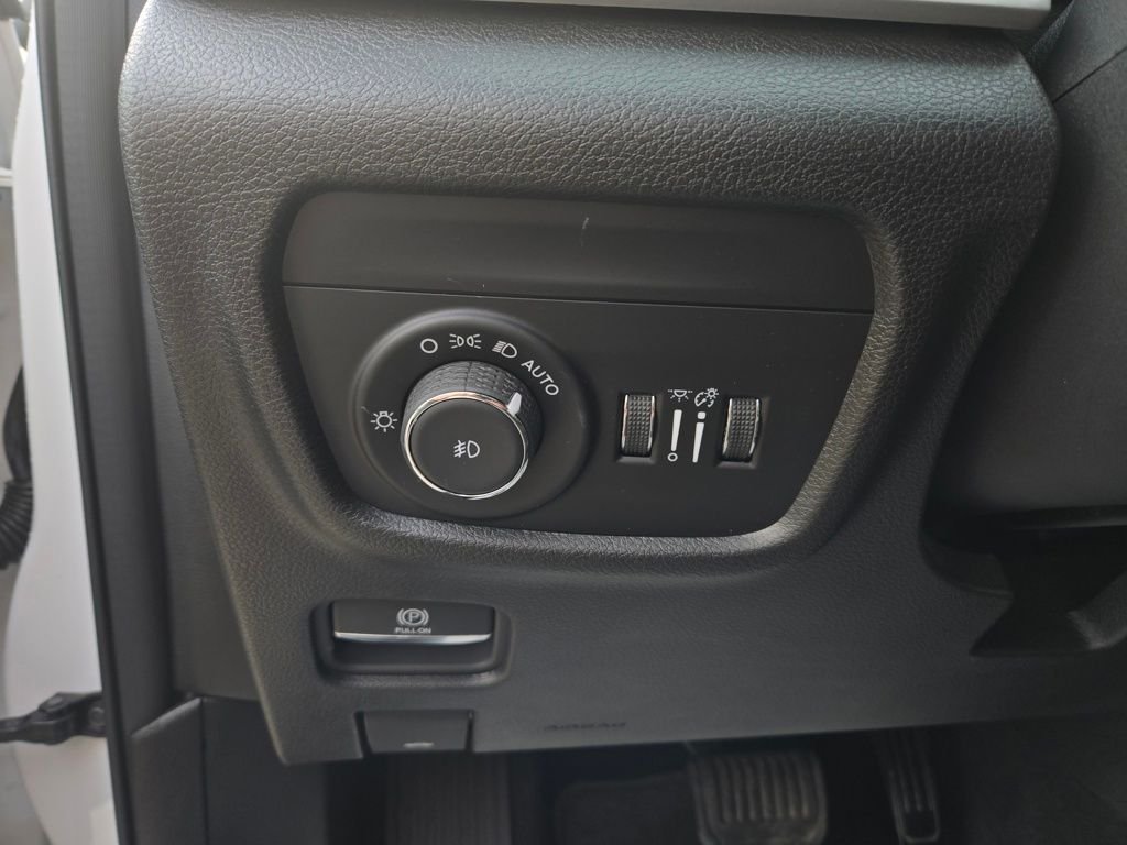 Used 2023 White Jeep Limited image 13