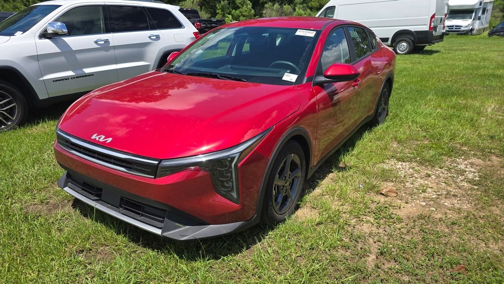 2026 Kia K4 LXS AT's photo